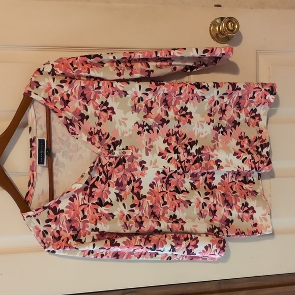 Size Medium Karen Scott Top - Picture 1 of 2